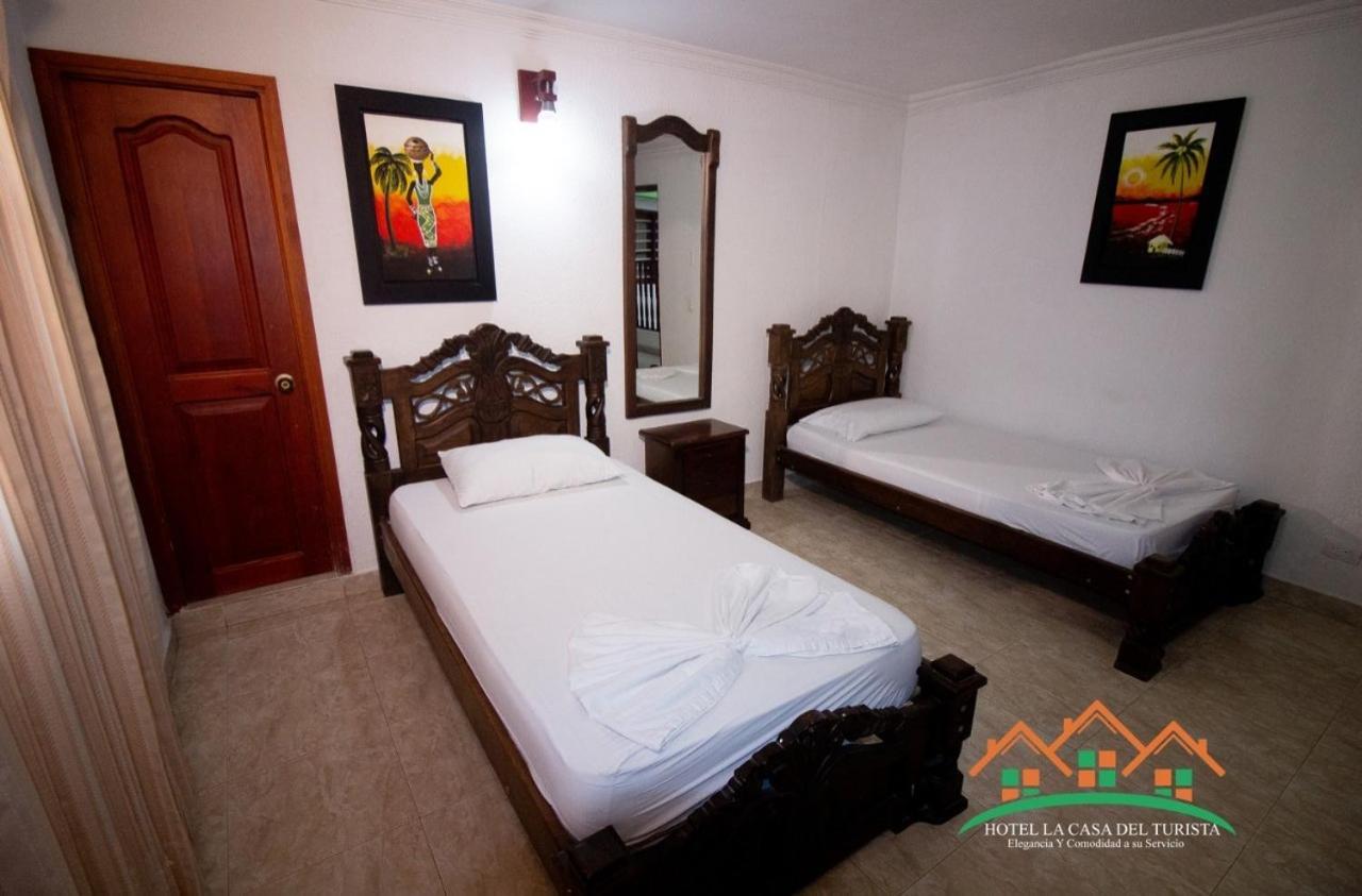 Hotel La Casa Del Turista Cartagena Bagian luar foto