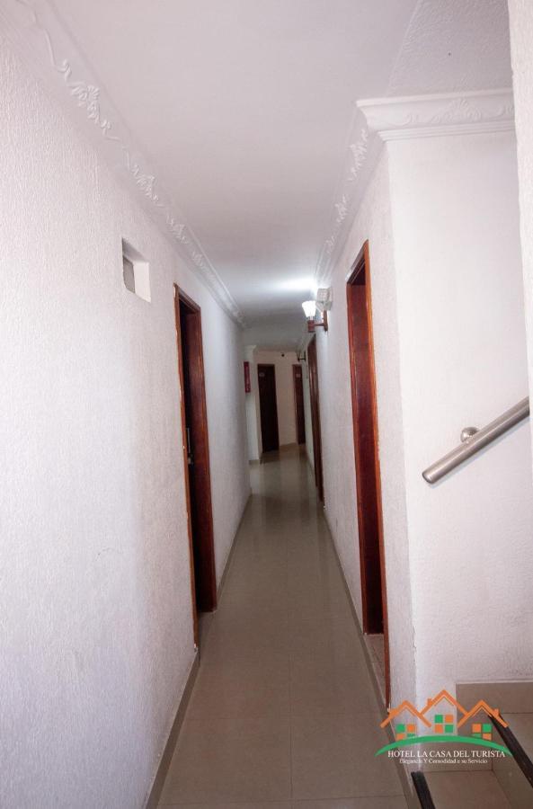 Hotel La Casa Del Turista Cartagena Bagian luar foto