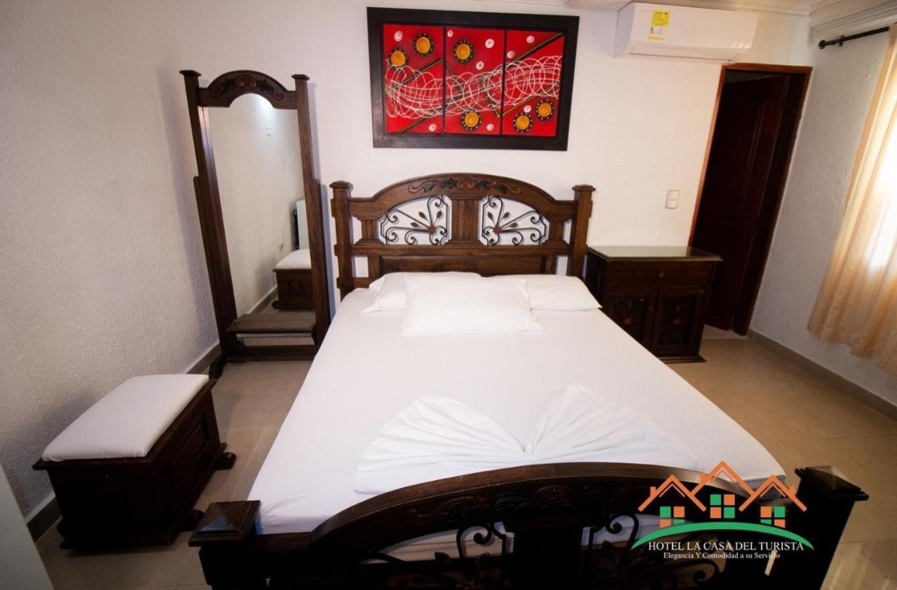 Hotel La Casa Del Turista Cartagena Bagian luar foto