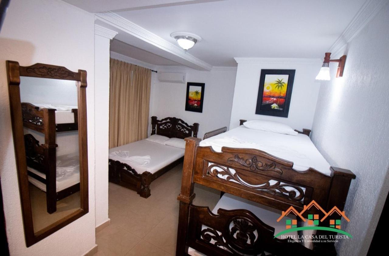 Hotel La Casa Del Turista Cartagena Bagian luar foto