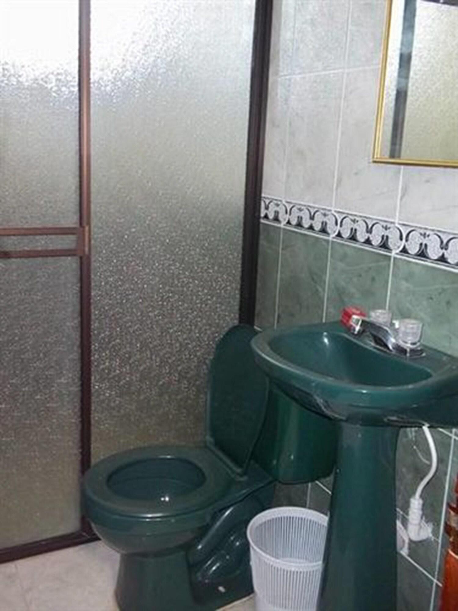 Hotel La Casa Del Turista Cartagena Bagian luar foto