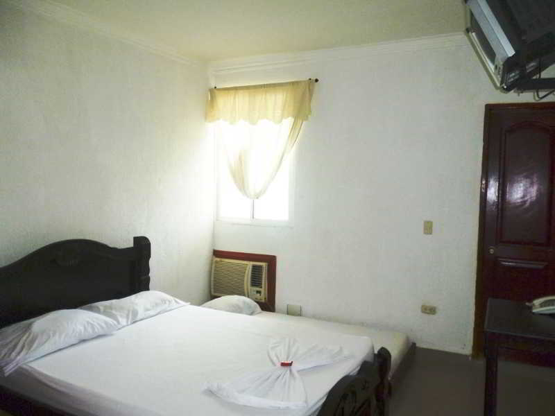 Hotel La Casa Del Turista Cartagena Bagian luar foto
